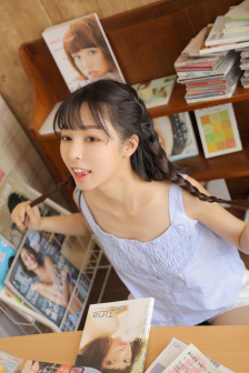 美女丝袜艺术